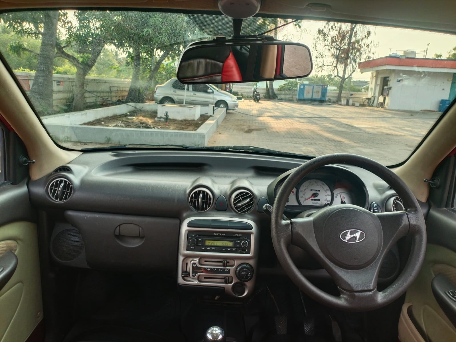 Hyundai Santro(2018-2020) Magna